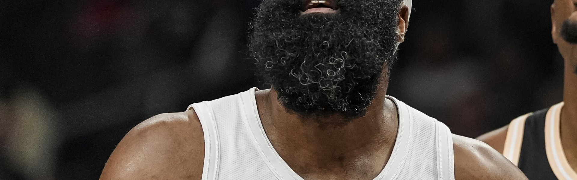 B体育-阿特金森：哈登的加入极大增强了我们的信心 他是历史前10的球员