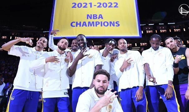 B体育-揭秘勇士冠军戒指，上面除了钻石还有故事和情怀